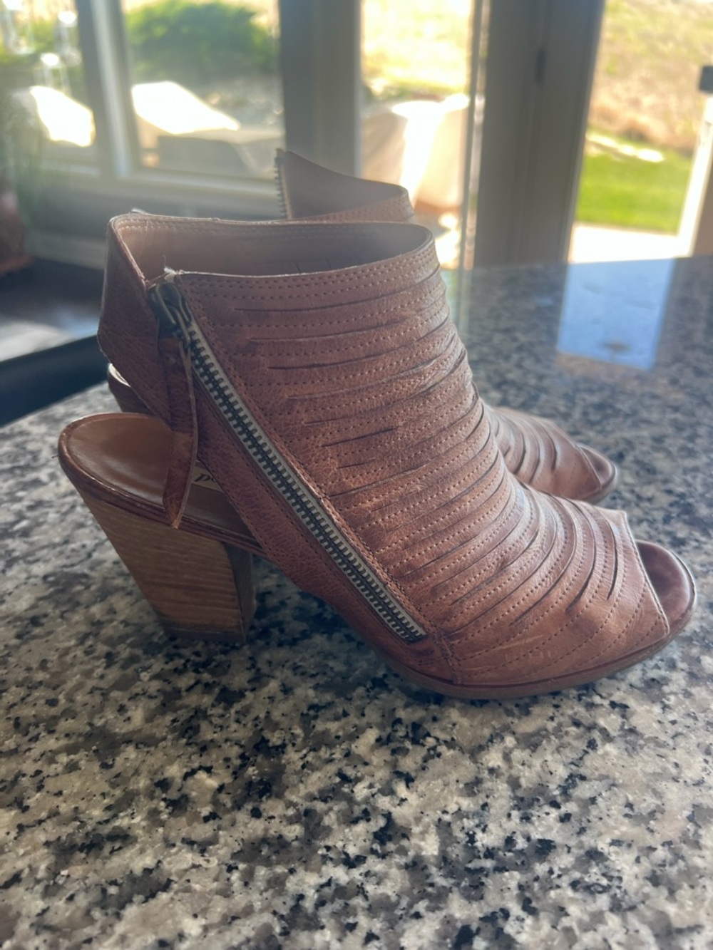 Paul Green Tan Leather Open-Peep Toe Block Heel Sandals with Side Zip